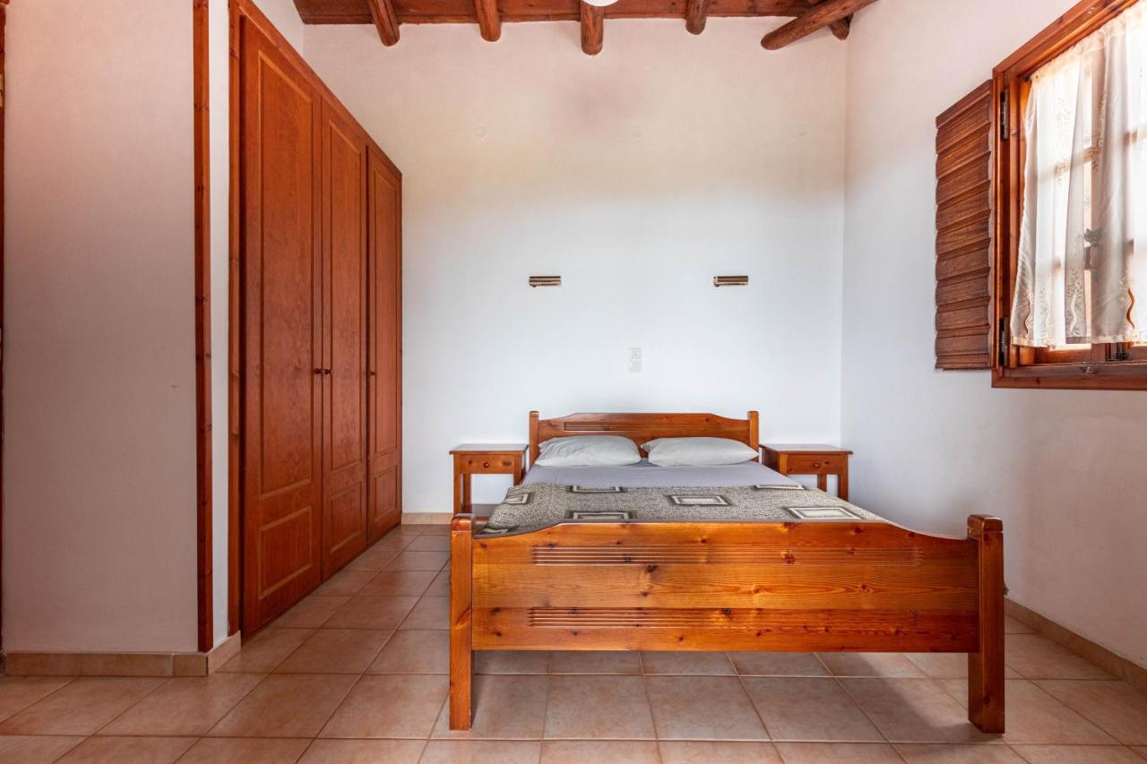 Porto Kalamitsi Stone-Built Bungalows كارداميلي المظهر الخارجي الصورة