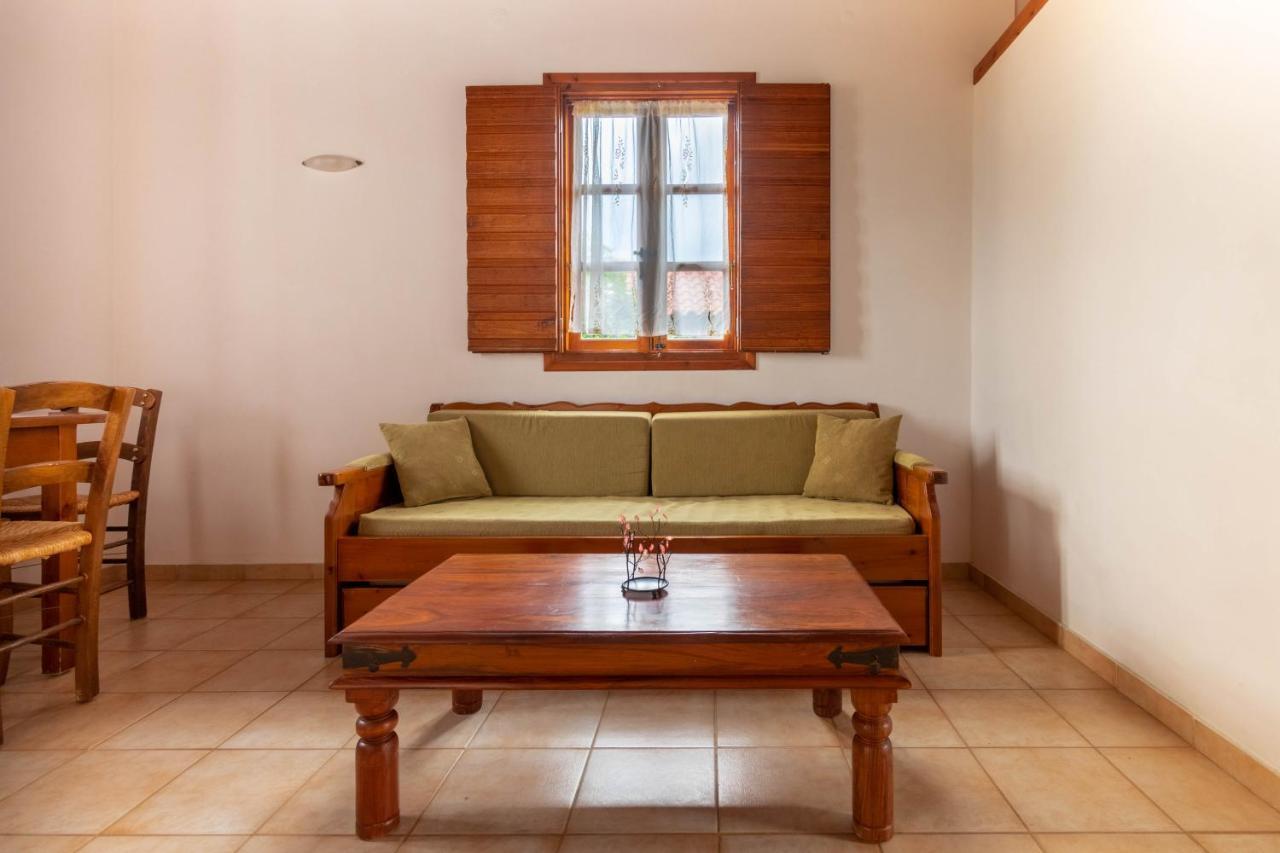Porto Kalamitsi Stone-Built Bungalows كارداميلي المظهر الخارجي الصورة